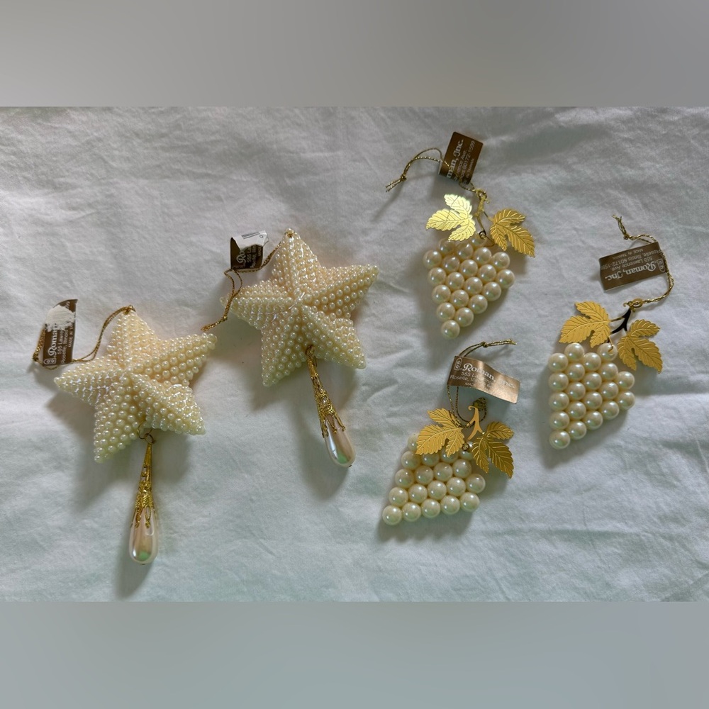 Roman, Inc. Christmas Ornaments (6)
